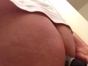 Beautiful ass showing anal dildo action