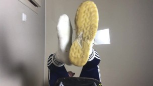 guy shows his legs after the gym - ARTEM SUCHKOV