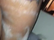 La amiga de mi novia mueve su gran culo para mo 7/16