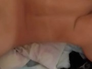 Mi novia en cuatro la grabó mientras la penetro sin condón y le besó el cuello 4/16