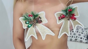 My daddy latino wants a Christmas video.... follow my free : mimibolivianaoficial
