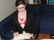 L'avocate de Loco lui suce le barreau  2/16