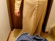 Pakistani Milf cleans lovers white cock and swallows load 1/16