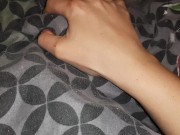 Лижет мою киску под одеялом, потому что стесняется, и это так вставляет - lesbian_illusion 15/16