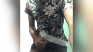 Paja en el baño del trabajo 