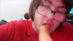 Sucking dick under desk (preview)