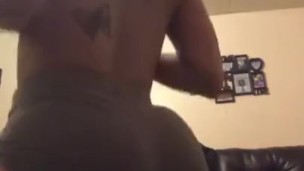 Thot twerk while parents at work