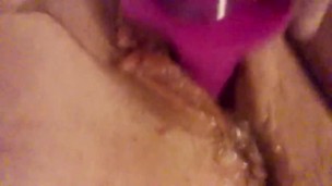 Babe squirts with toys