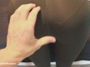 Asian girl squirts with ass covered in cum late at night（高潮喷水外射） 1/16