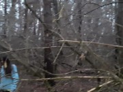 Поход за ёлкой в лес закончился страстным сексом 1/16