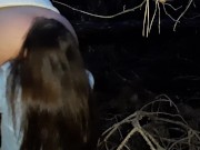 За 5 минут до Нового года вылизала мне попку в тёмном лесу 16/16