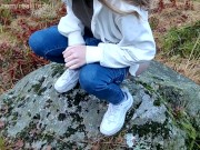 Desperate to pee outside in jeans