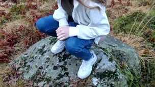 Desperate to pee outside in jeans