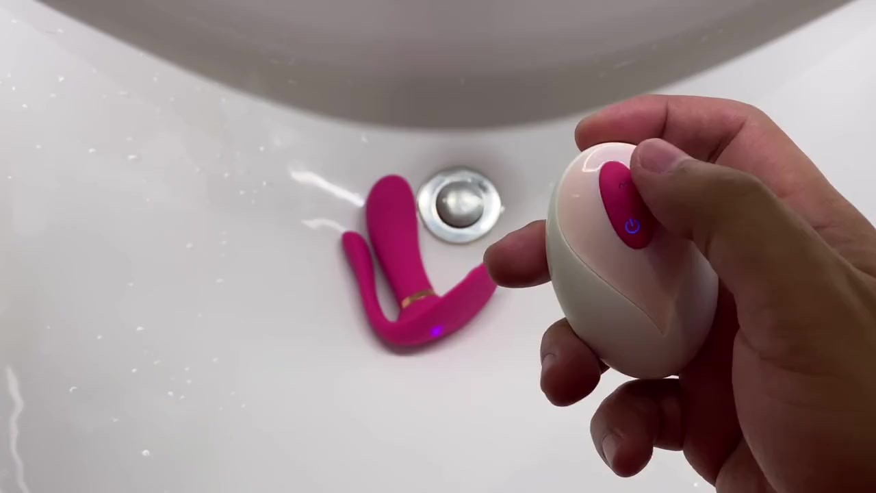 Play remote vibrator in cafe Full (Free Video)