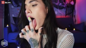 Gia_Baker Licking Her Toes And Fingers