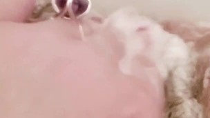 Soapy pussy, washing my fuzzy kitty in the bath. Squeaky clean cooch!