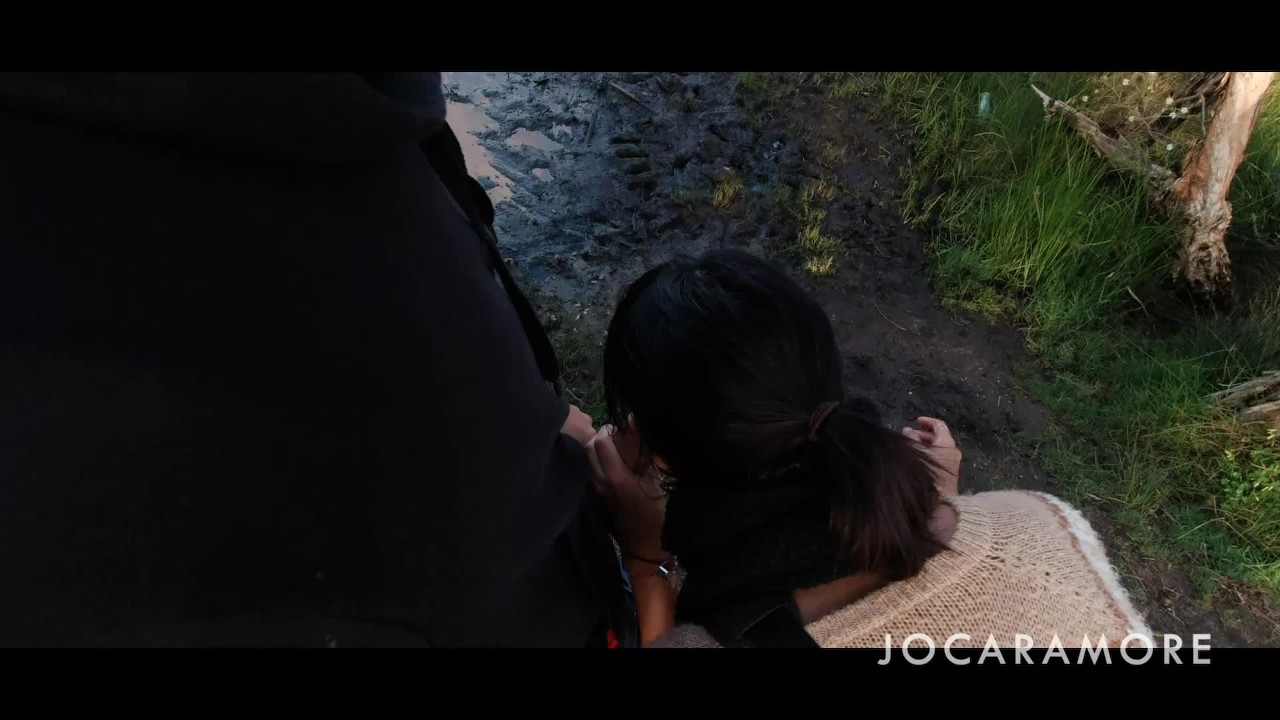 PUBLIC HANDJOB - EROTICA EN ROUTE (EPISODE 9) - 無料セックスビデオ - RedTube