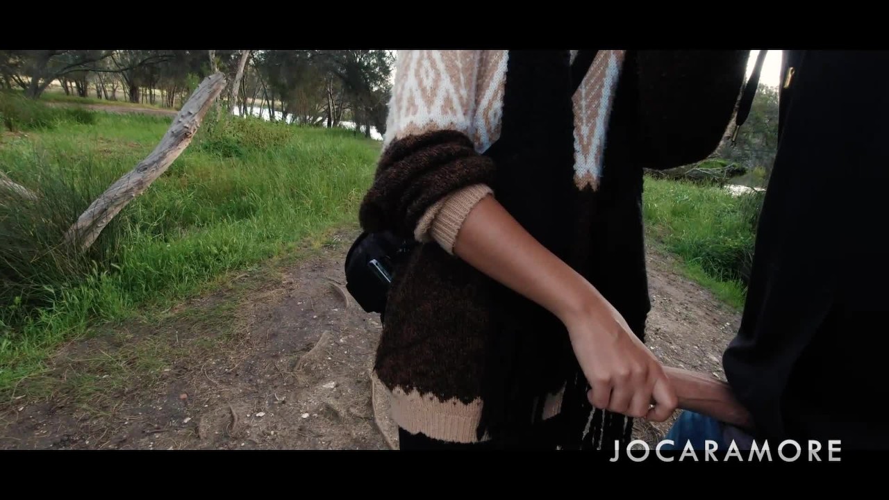 PUBLIC HANDJOB - EROTICA EN ROUTE (EPISODE 9) - 無料セックスビデオ - RedTube