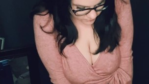 Yet another clip too sexy for TikTok, wetting myself in my jeans after a little pee pee dance