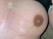 My boyfriend cumming and frosting my boobs  9/16