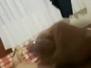 Dominicano de masturbandose y de derrama 