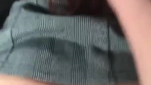 Gostosa Filipina Trepada com Saias e Goza em sua Bunda