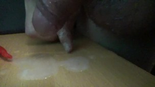 コウモリダコを犯し、更に中出しまでしてしまう変態君。