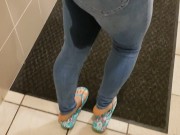 Naughty Girl Sneaks Into Mens Urinal 16/16