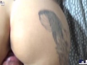 Sorprendo masturbandose a esta espectacular milf española con enormes tetas tatuadas en su casa. 5/16
