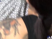 Sorprendo masturbandose a esta espectacular milf española con enormes tetas tatuadas en su casa. 7/16