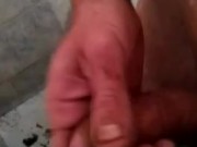 Chileno se masturba en el baño