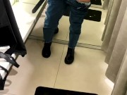 Мастурбация в примерочной 10/16