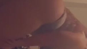 Shaking my ass for you guys 