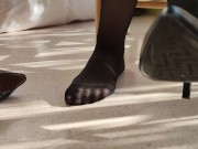 Heels dangling fetish - Screenshot 16 of 16 - HD