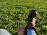 French girl feet (Twitter : Domina_clara)