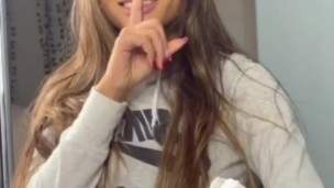 Filipina Teen Does TikTok Wipe Challenge NUDE!
