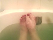 Bath Time for Toes - Screenshot 8 of 16 - Kink