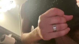 Jerking myself till I cum 