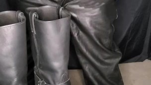Leather gimp cums on biker boots and licks it up