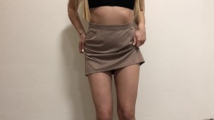 Dress my skirts without panties