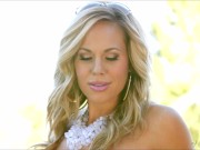 See Olivia Austin slides down her bikini and teases you with her big boobs 9/16