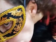 elle me vole ma chemise et je lui gicle dessus 6/16