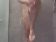 Ma douche, et ma Bite qui veux bien m' essuyer ?