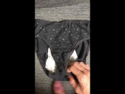 パンツに精子ぶっかけ　大量射精　オナニー　下着