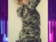 Press - Cardi B 7/16