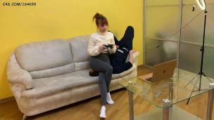 [PREVIEW] Gamer Girl Kira in Leggings Uses Chair Slave While Playing During Fullweight Facesitting