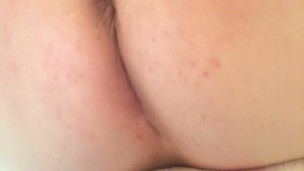 JIGGLY BUTTHOLE CLOSEUP