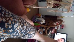 Feet play