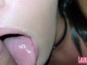 Fodendo a putinha Brasileira e gozando na boca e no rostinho lindo dela . 14/16