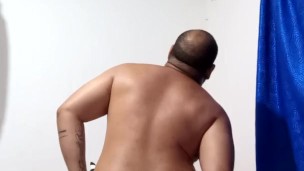 Big ass male plays with his nice ass